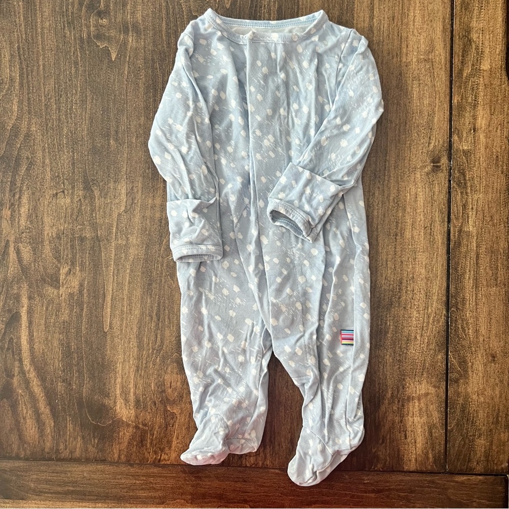 Magnetic Me sleeper